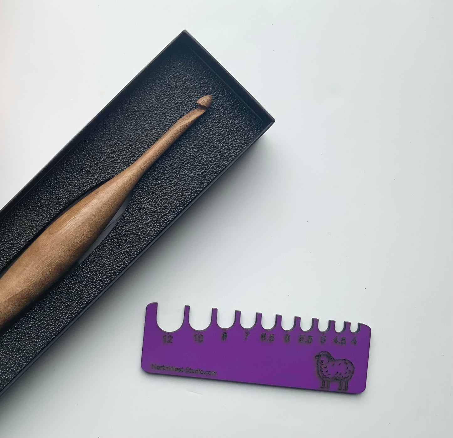 Cutout Gauge Tool
