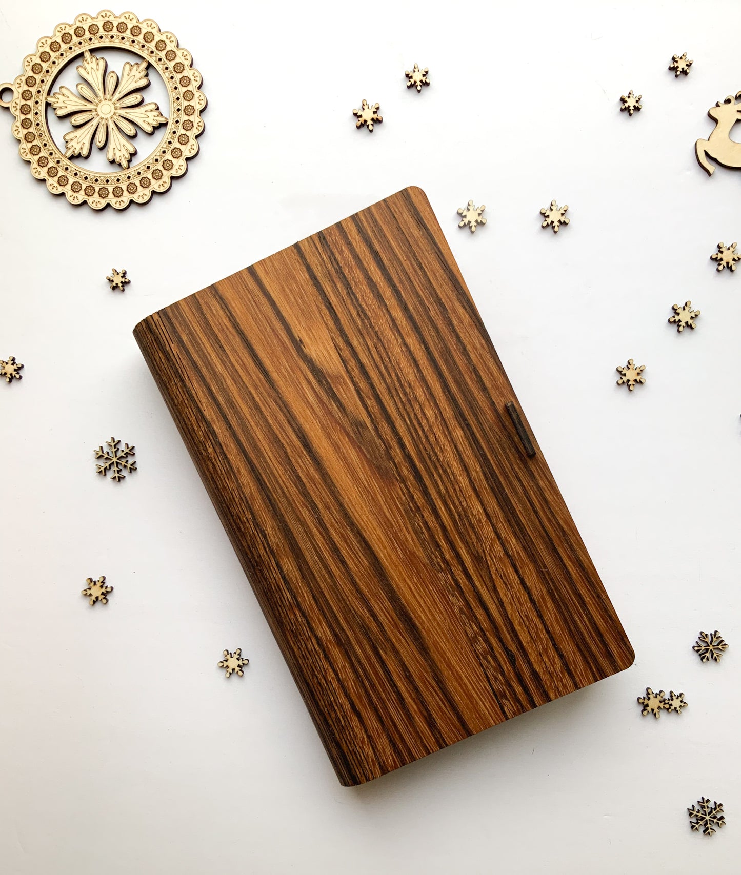 Living Hinge Box
