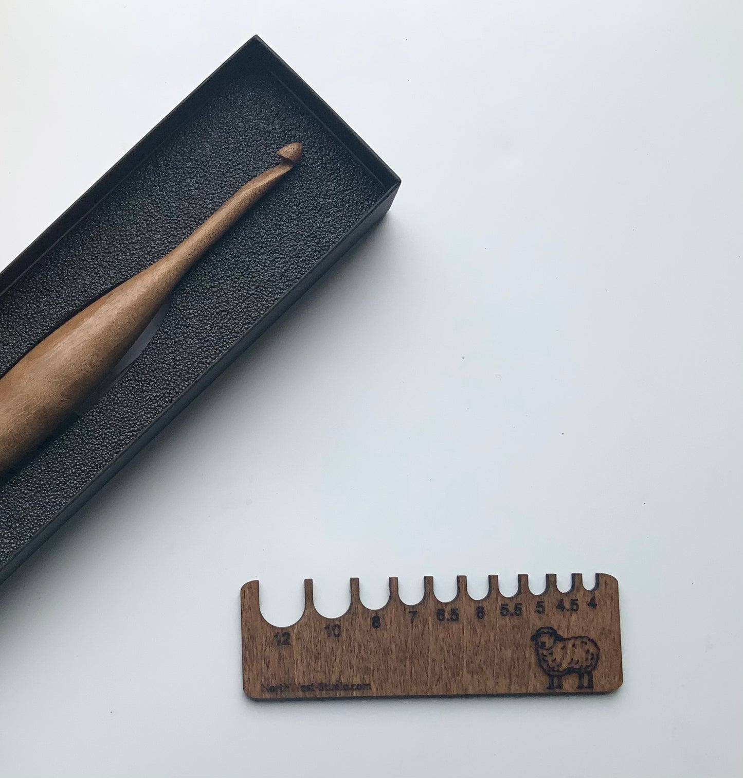 Cutout Gauge Tool