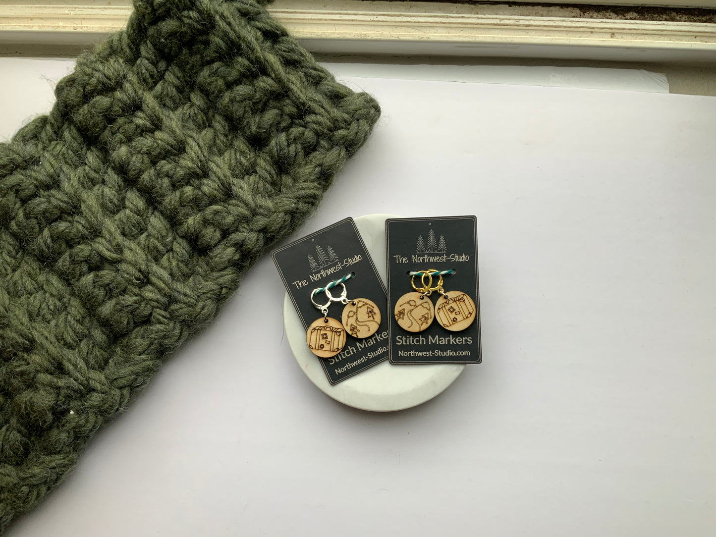 Stitch markers