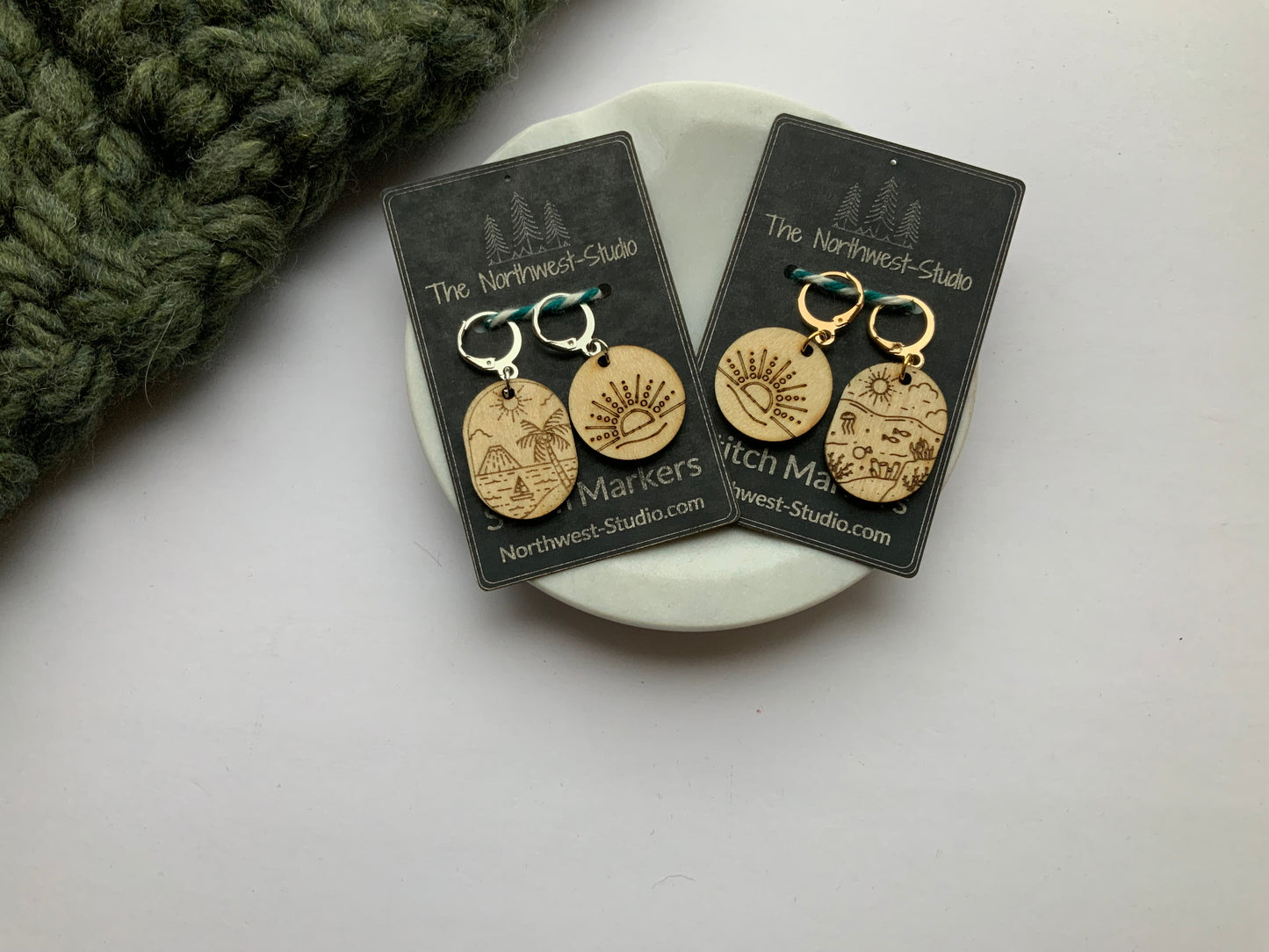 Stitch markers