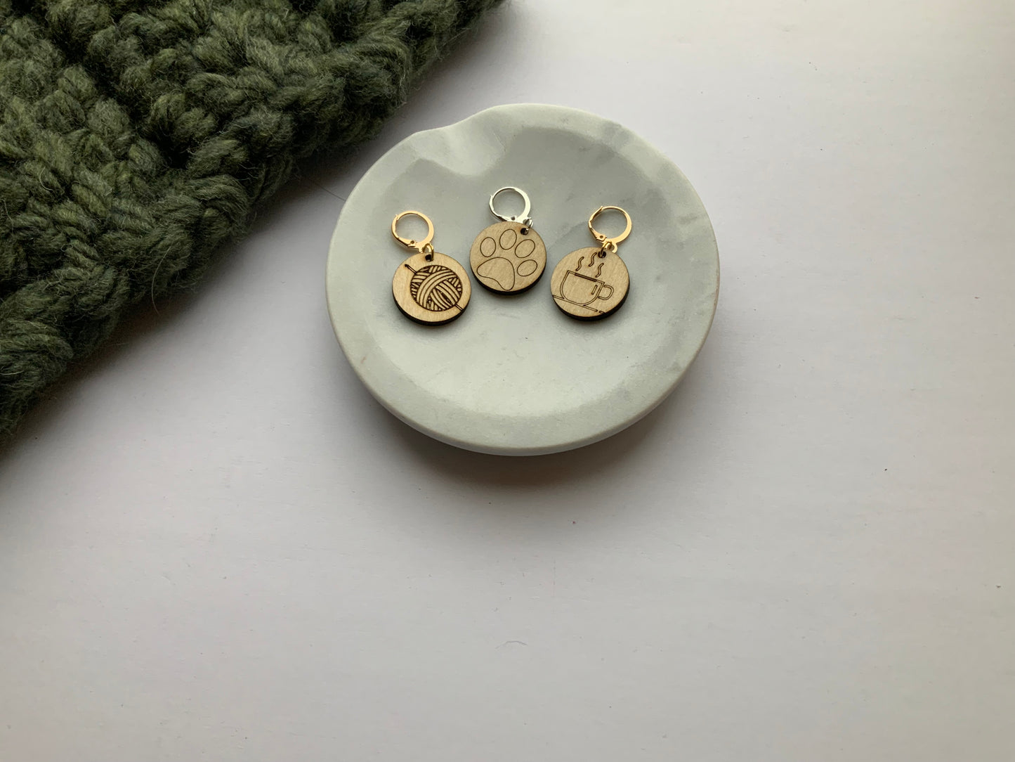 Stitch markers