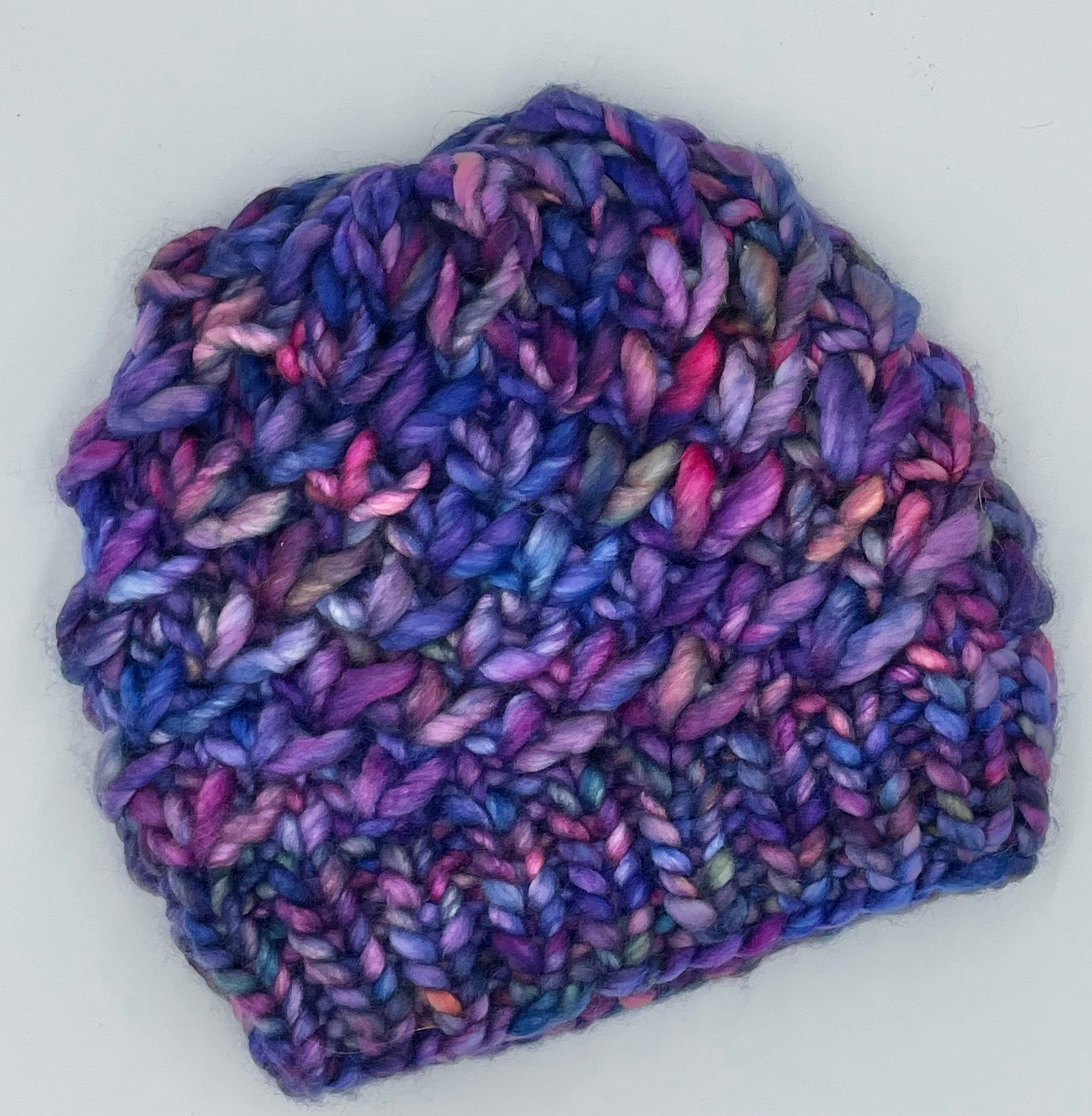 Women's knitted hat: 100% Superwash Merino Wool